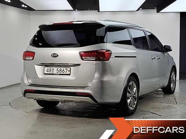 Kia CARNIVAL 9-seater Prestige купить на сайте DeffCars