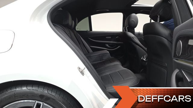 Mercedes E-CLASS E250 AMG Line купить на сайте DeffCars