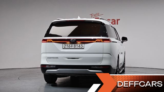 Kia CARNIVAL 9-Seater Prestige купить на сайте DeffCars