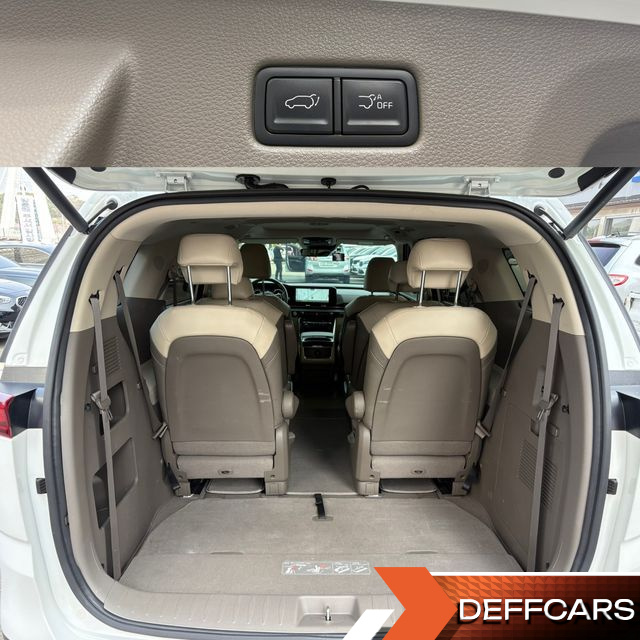 Kia CARNIVAL 9-Seater Noblesse купить на сайте DeffCars