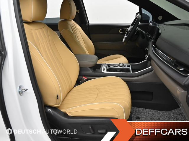 Kia CARNIVAL HEV 9-Seater Hi-Limousine (Special vehicle) купить на сайте DeffCars