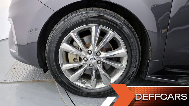 Kia CARNIVAL 9-Seater Noblesse Special купить на сайте DeffCars