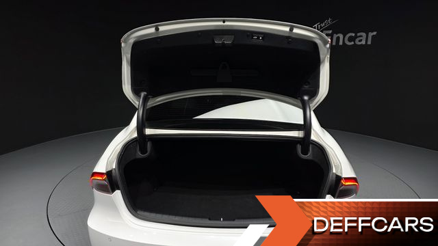 Hyundai GRANDEUR 2.5 Le Blanc купить на сайте DeffCars