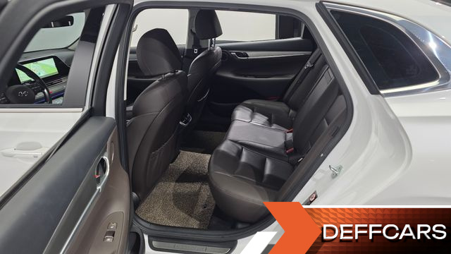Hyundai GRANDEUR 3.0 LPi Rent Car Premium купить на сайте DeffCars