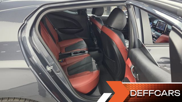 Hyundai VELOSTER 1.4 Turbo Modern Core купить на сайте DeffCars