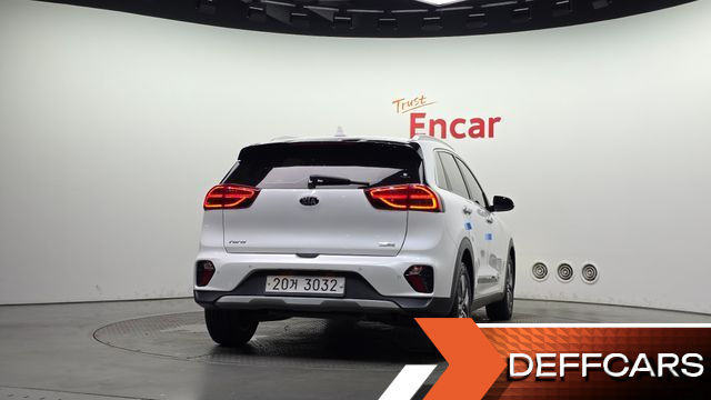 Kia NIRO 1.6 HEV Prestige купить на сайте DeffCars