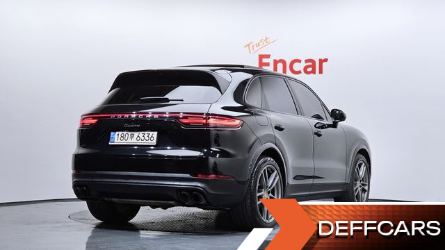 Porsche CAYENNE 3.0 PLATINUM EDITION купить на сайте DeffCars