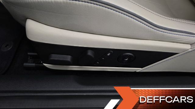 Mini COOPER SE Favoured купить на сайте DeffCars