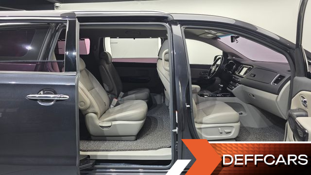 Kia CARNIVAL 9-Seater Noblesse Special купить на сайте DeffCars