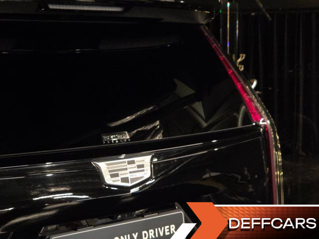 Cadillac ESCALADE 6.2 Sports Platinum купить на сайте DeffCars