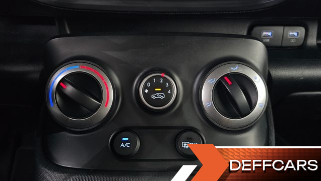 Hyundai CASPER Van Smart купить на сайте DeffCars
