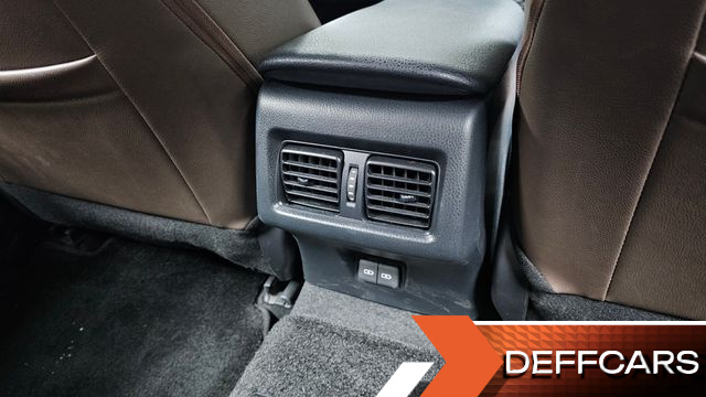 Toyota CAMRY 2.5 LE Hybrid купить на сайте DeffCars