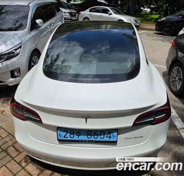 Tesla MODEL 3 Long Range AWD купить на сайте DeffCars