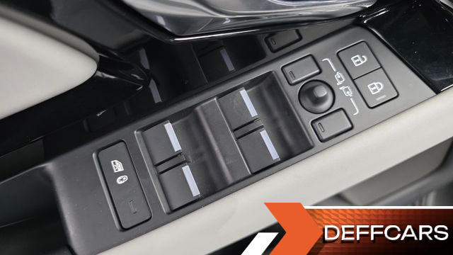 Land Rover RANGE ROVER EVOQUE P250 Dynamic SE купить на сайте DeffCars