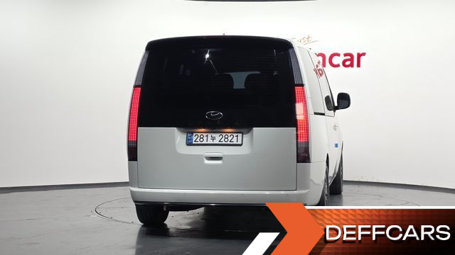 Hyundai STARIA L3.5 Lounge 7-Seater Inspiration купить на сайте DeffCars