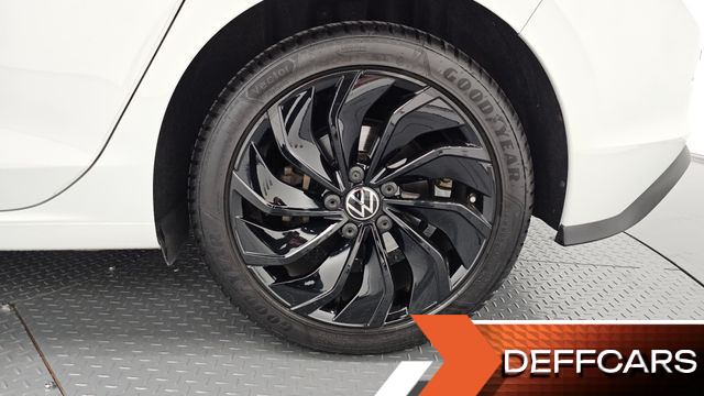 Volkswagen GOLF 2.0 TDI Prestige купить на сайте DeffCars