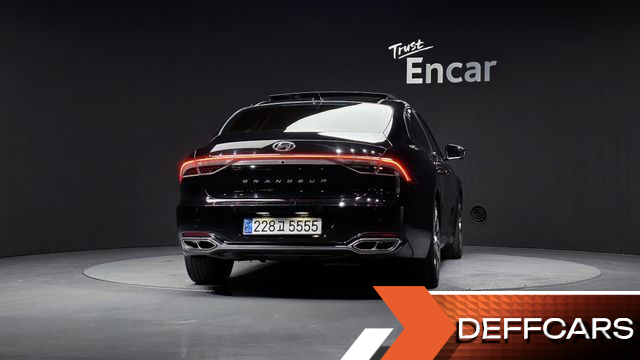 Hyundai GRANDEUR 3.3 Calligraphy купить на сайте DeffCars