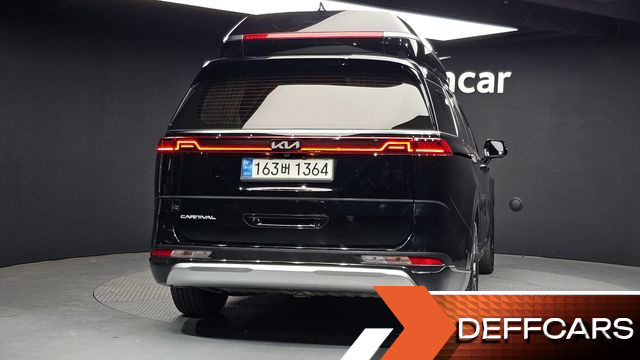 Kia CARNIVAL Gasoline 7-Seater Hi-Limousine Signature купить на сайте DeffCars