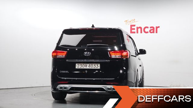 Kia CARNIVAL 9-Seater Noblesse Special купить на сайте DeffCars