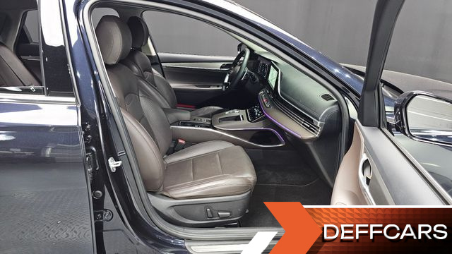 Hyundai GRANDEUR 2.5 Premium Choice купить на сайте DeffCars