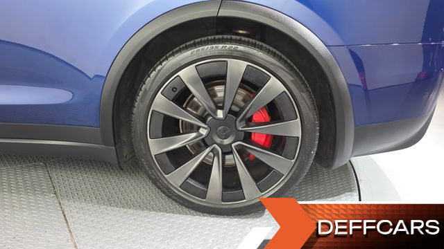 Tesla MODEL X Plaid купить на сайте DeffCars