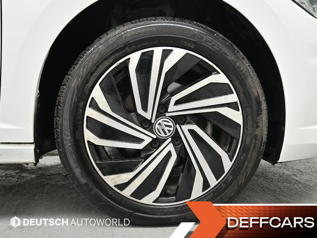 Volkswagen JETTA 1.4 TSI Premium купить на сайте DeffCars