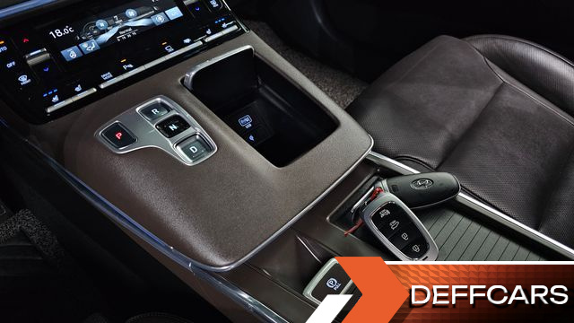 Hyundai GRANDEUR 2.5 Exclusice купить на сайте DeffCars