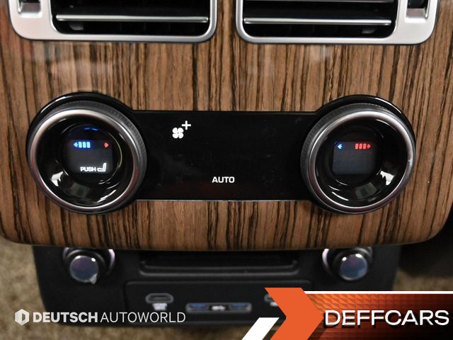Land Rover RANGE ROVER D350 Vogue SE Disel купить на сайте DeffCars