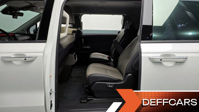 Kia CARNIVAL 9-Seater Noblesse купить на сайте DeffCars