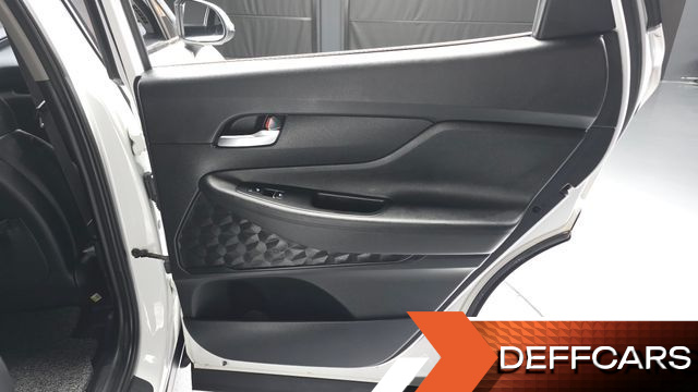 Hyundai SANTAFE Diesel 2.2 4WD Premium Choice купить на сайте DeffCars