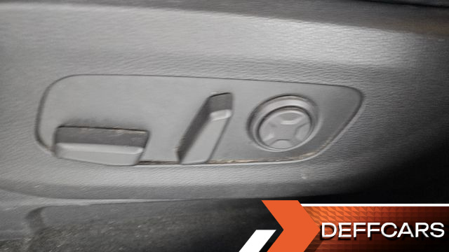 Kia CARNIVAL 9-Seater Signature купить на сайте DeffCars