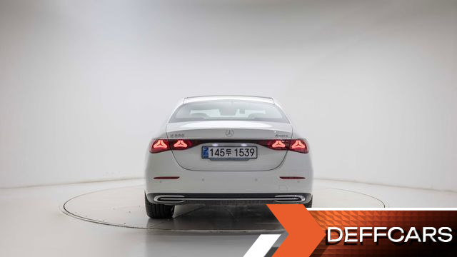 Mercedes E-CLASS E300 4MATIC Exclusive купить на сайте DeffCars