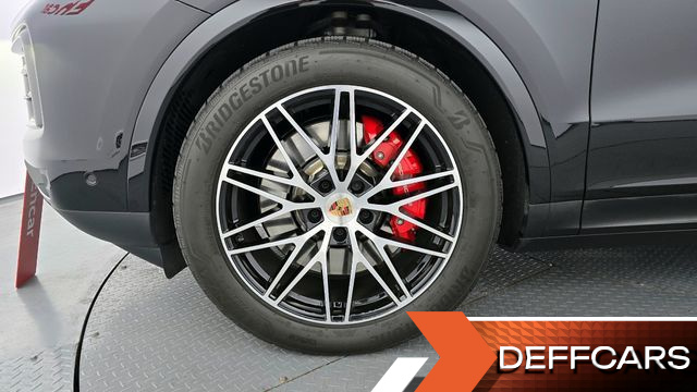 Porsche CAYENNE 3.0 S E-Hybrid Coupe купить на сайте DeffCars