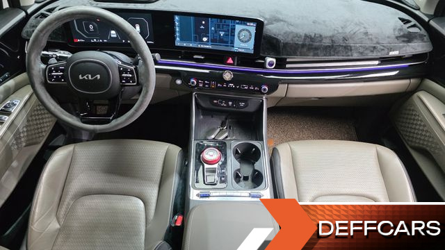 Kia CARNIVAL 7-Seater Signature купить на сайте DeffCars