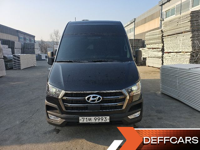 Hyundai SOLATI 15-seater Luxury купить на сайте DeffCars