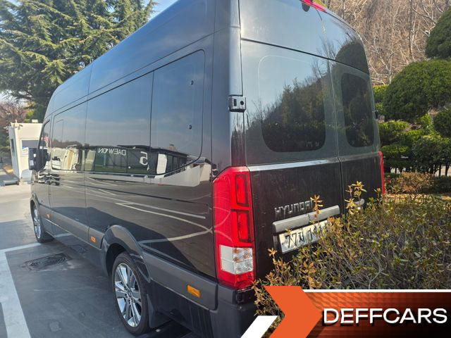 Hyundai SOLATI 15-seater Luxury купить на сайте DeffCars