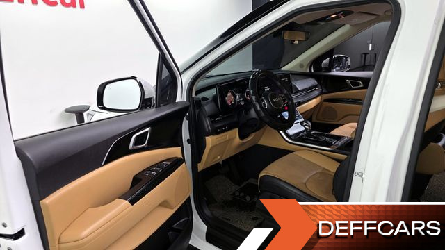 Kia CARNIVAL 9-Seater Prestige купить на сайте DeffCars