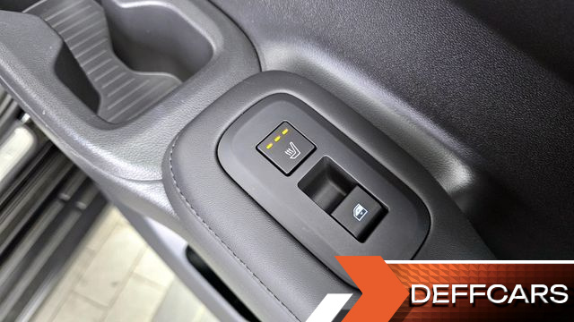 Hyundai SANTAFE Gasoline 2.5T 2WD Prestige Plus купить на сайте DeffCars