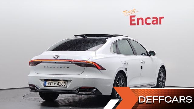 Hyundai GRANDEUR 2.5 Premium Choice купить на сайте DeffCars