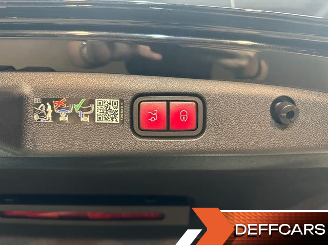 Mercedes E-CLASS AMG E53e 4MATIC+ купить на сайте DeffCars