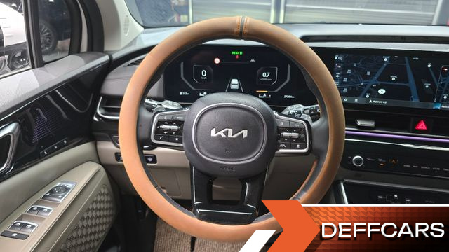 Kia CARNIVAL Gasoline 9-Seater Signature купить на сайте DeffCars