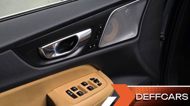 Volvo S60 T5 Inscroption купить на сайте DeffCars