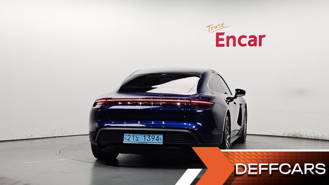 Porsche TAYCAN 4S купить на сайте DeffCars