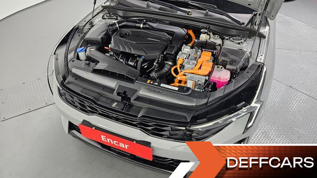 Kia K5 Signature купить на сайте DeffCars