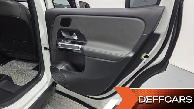 Mercedes EQB EQB300 4MATIC купить на сайте DeffCars