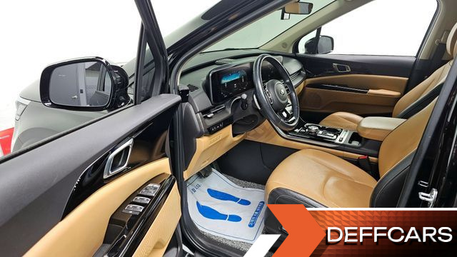 Kia CARNIVAL 9-Seater Noblesse купить на сайте DeffCars
