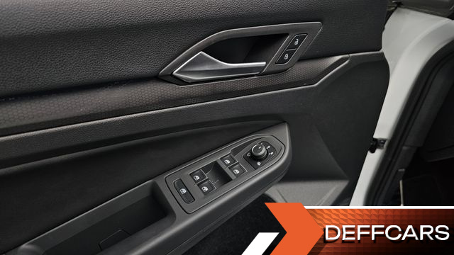 Volkswagen GOLF 2.0 GTI купить на сайте DeffCars