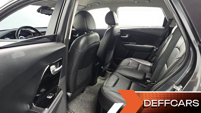 Kia NIRO 1.6 HEV Prestige купить на сайте DeffCars
