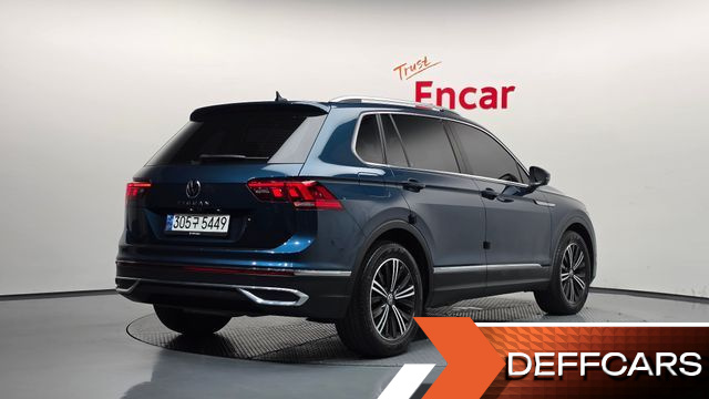 Volkswagen TIGUAN 2.0 TDI Premium купить на сайте DeffCars