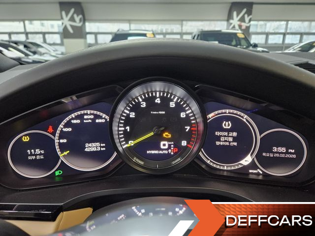 Porsche CAYENNE 3.0 E-Hybrid купить на сайте DeffCars